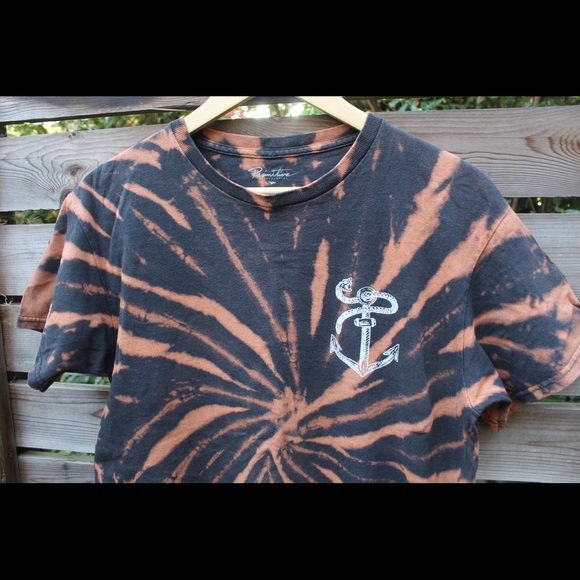 PRIMITIVE TEE, Size M - Picture 2 of 5